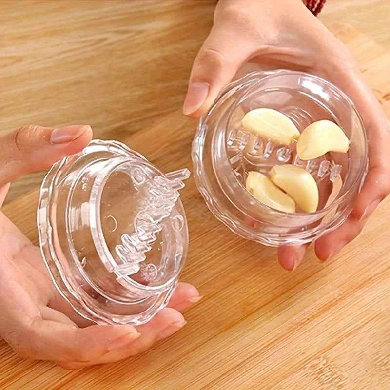 1/2Pcs Manual Garlic Crusher - Portable Twist Kitchen Gadget for Crushing Garlic and Ginger, Easy to Use and Clean
